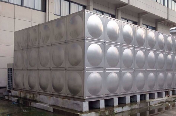 徐州不锈钢保温水箱圣宇给水设备公司-不锈钢水箱出现泄漏的原因有哪些？